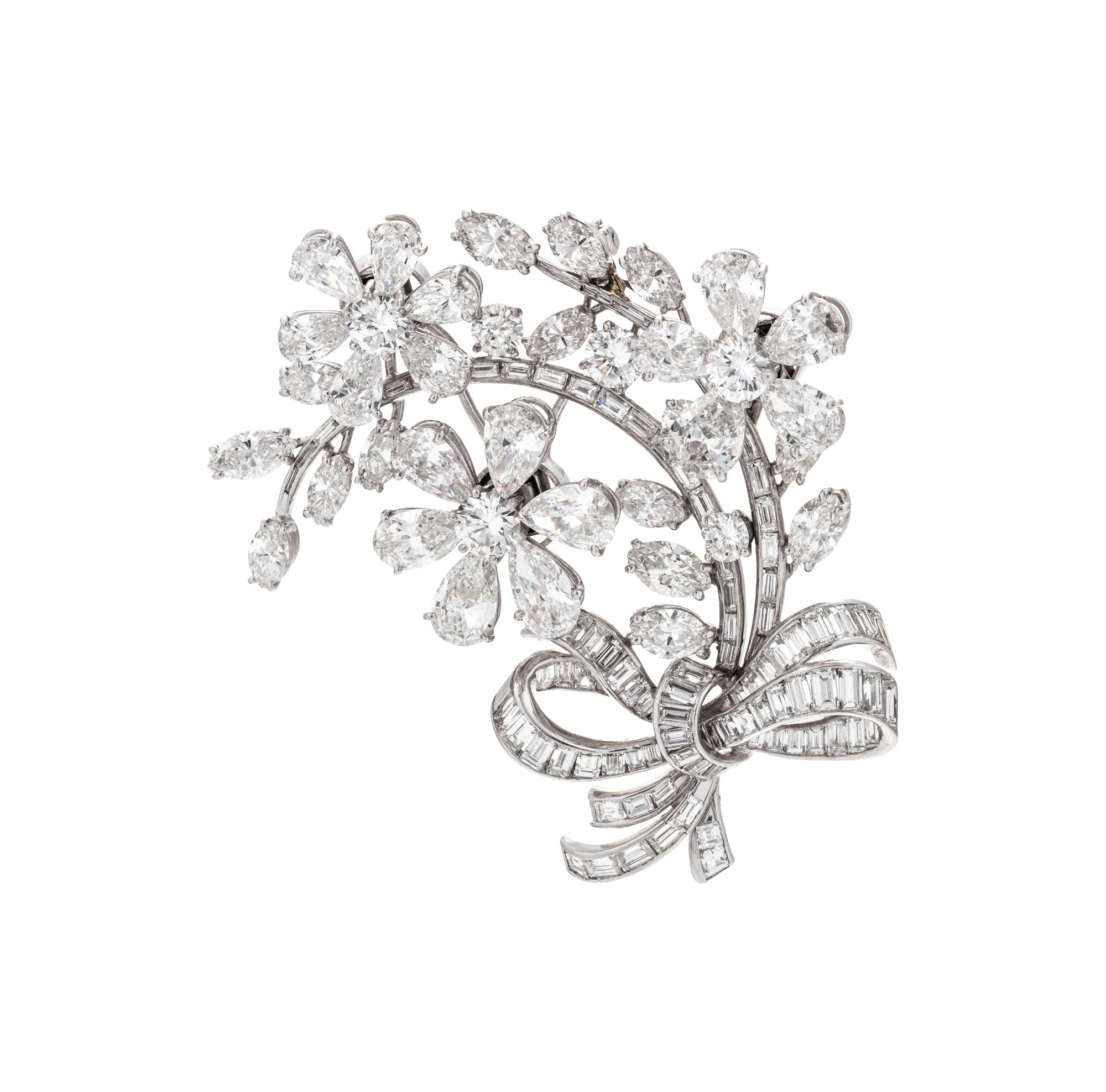 EN TREMBLANT DIAMOND FLOWER BROOCH