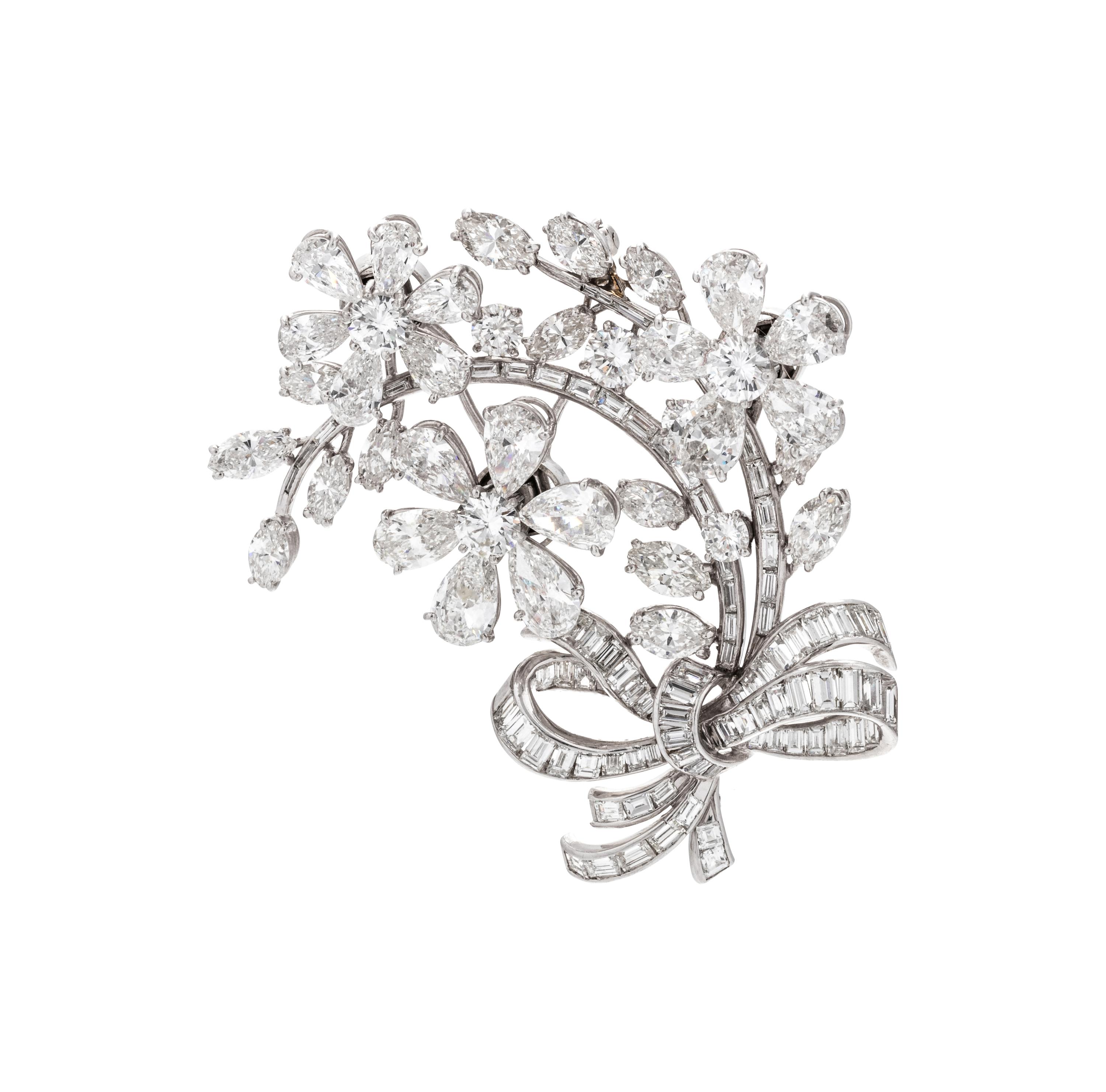 EN TREMBLANT DIAMOND FLOWER BROOCH