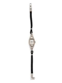 HAMILTON, 14K WHITE GOLD AND DIAMOND WRISTWATCH