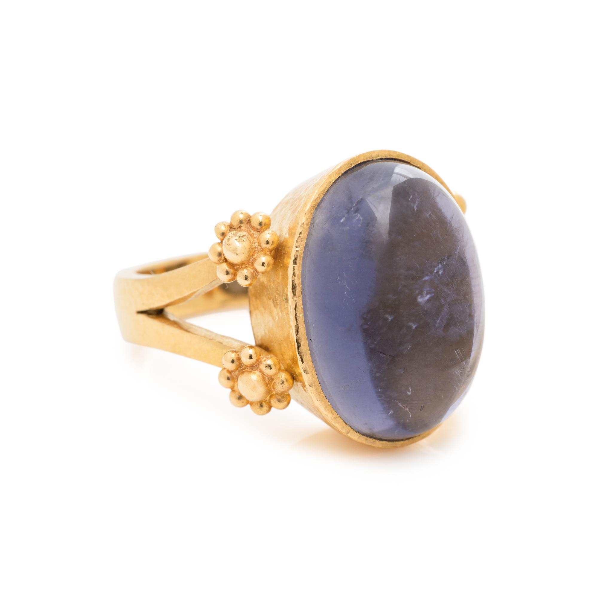 ELIZABETH LOCKE, YELLOW GOLD AND AMETHYST RING