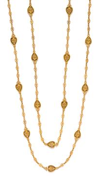 A Fine Belle Epoque 18 Karat Yellow Gold Longchain, French, 38.70 dwts.