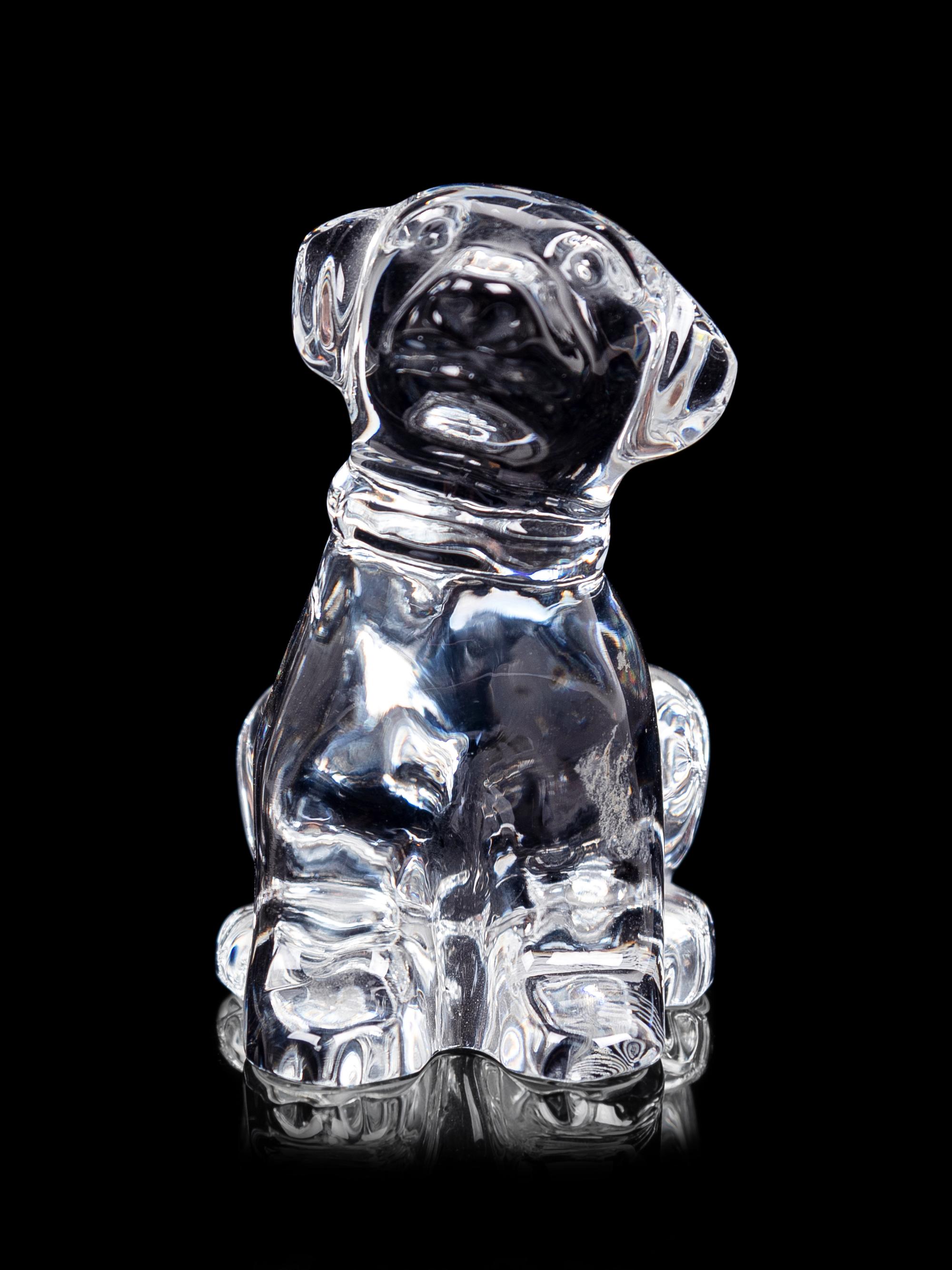 Four Glass Table Articles