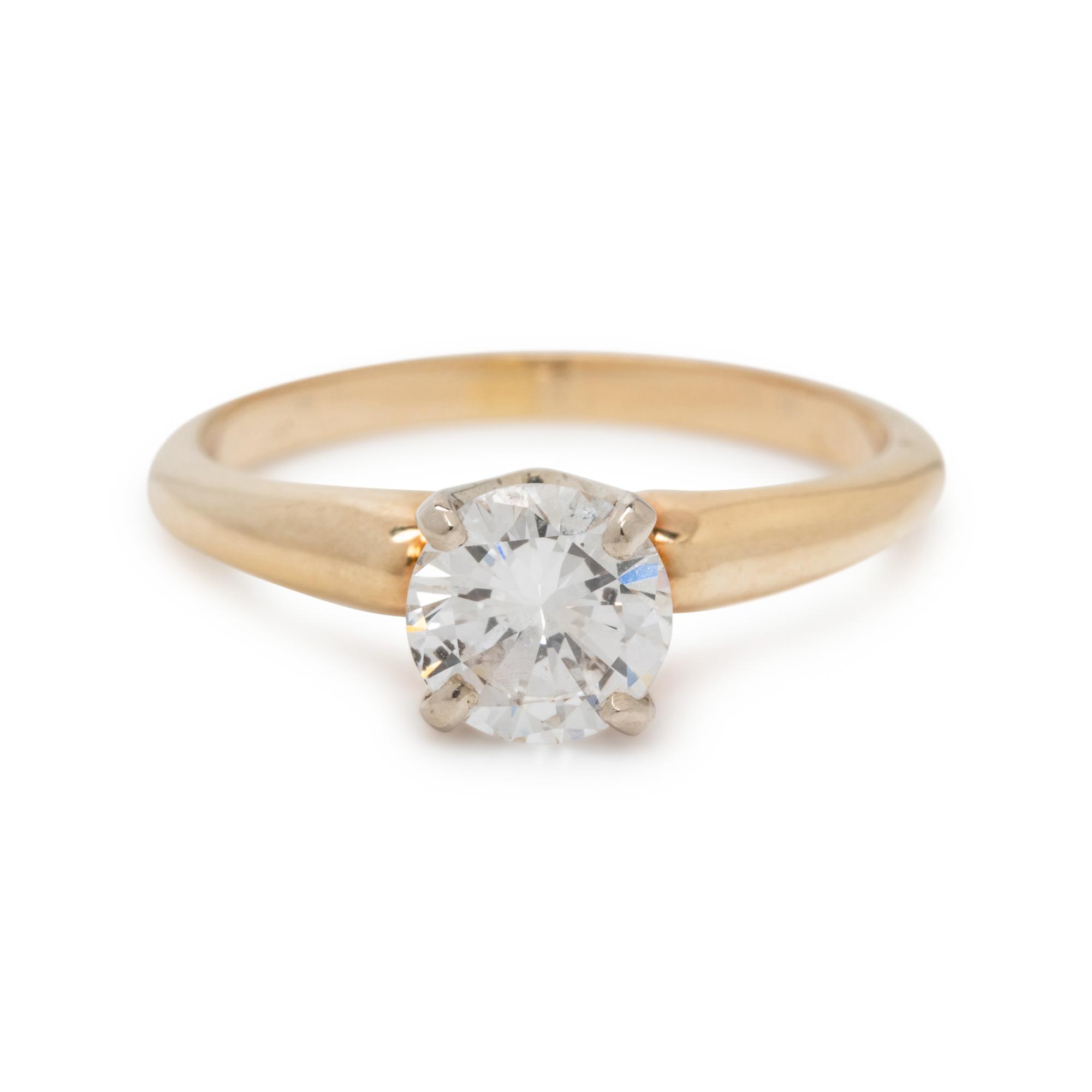 DIAMOND RING