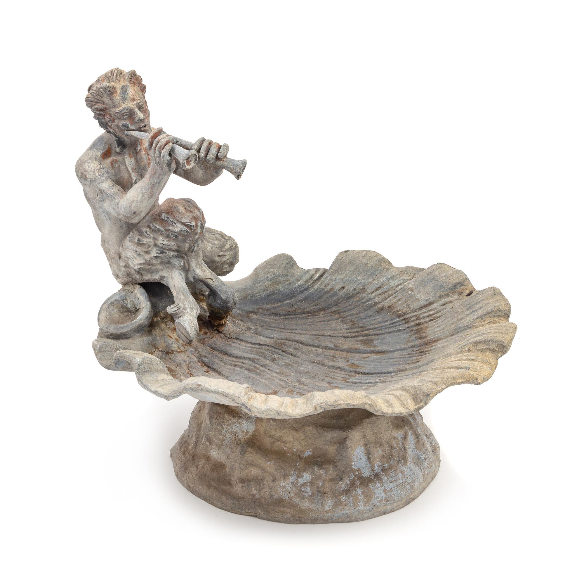 A Cast Lead Garden Ornament Width 17 inches. — EARLY 20TH CENTURY