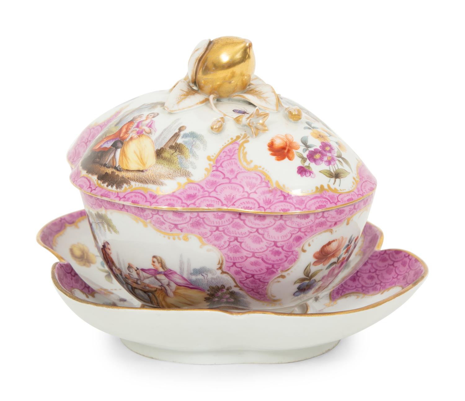 A Meissen Porcelain Sauce Tureen with Undertray