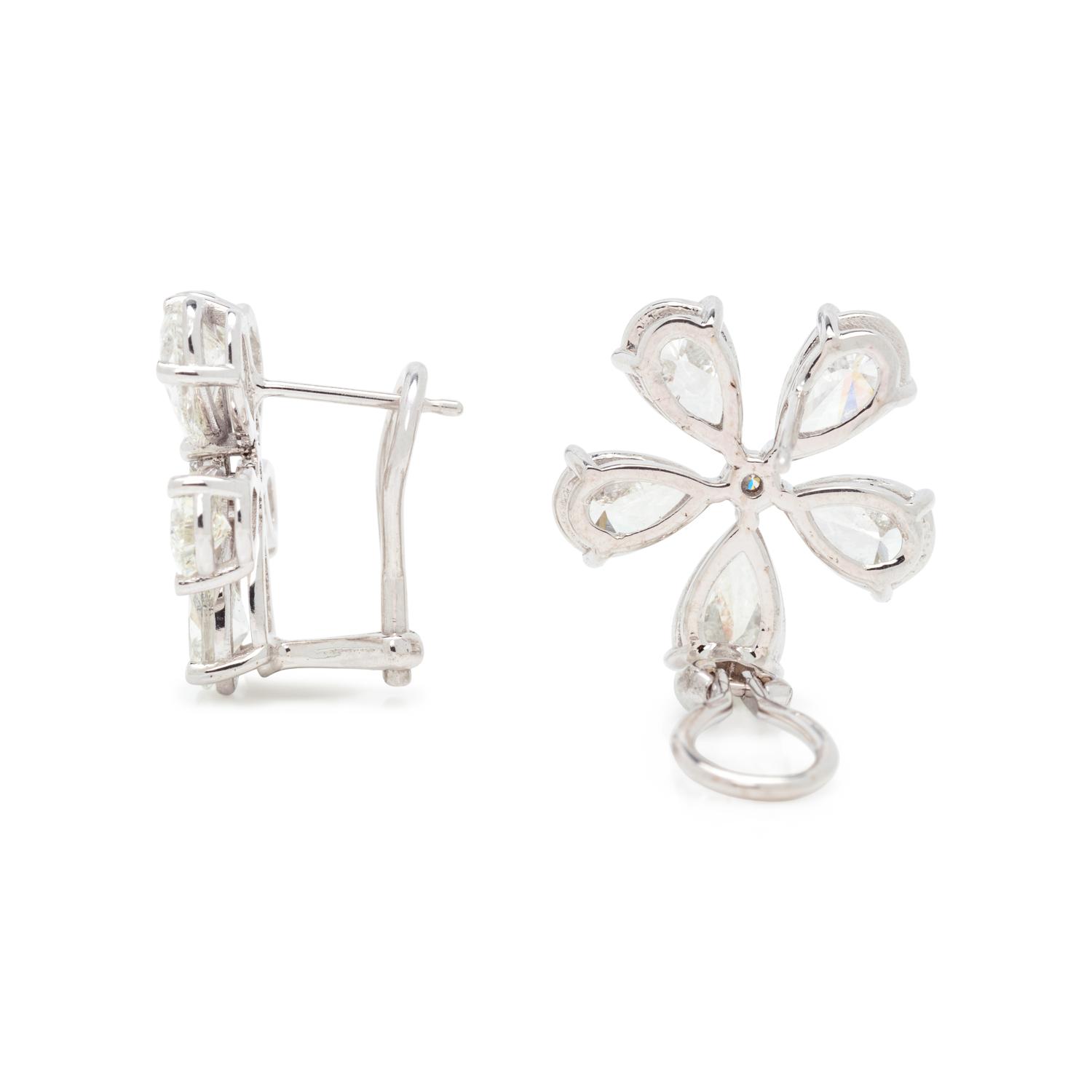 DIAMOND FLOWER EARCLIPS