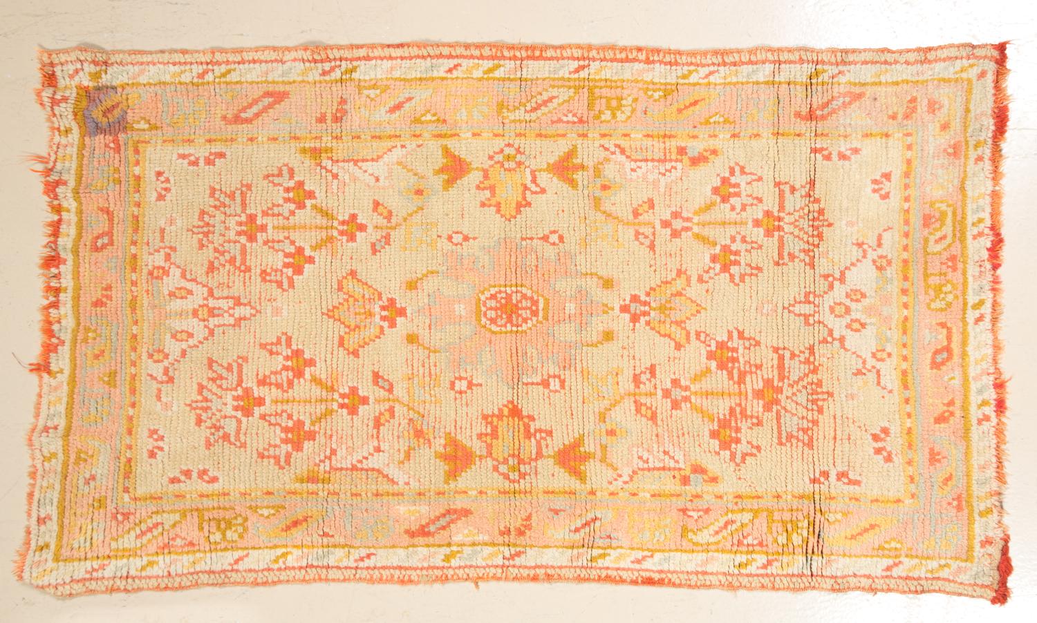 A Northwest Persian Wool Rug 4 feet 10 inches x 3 feet.