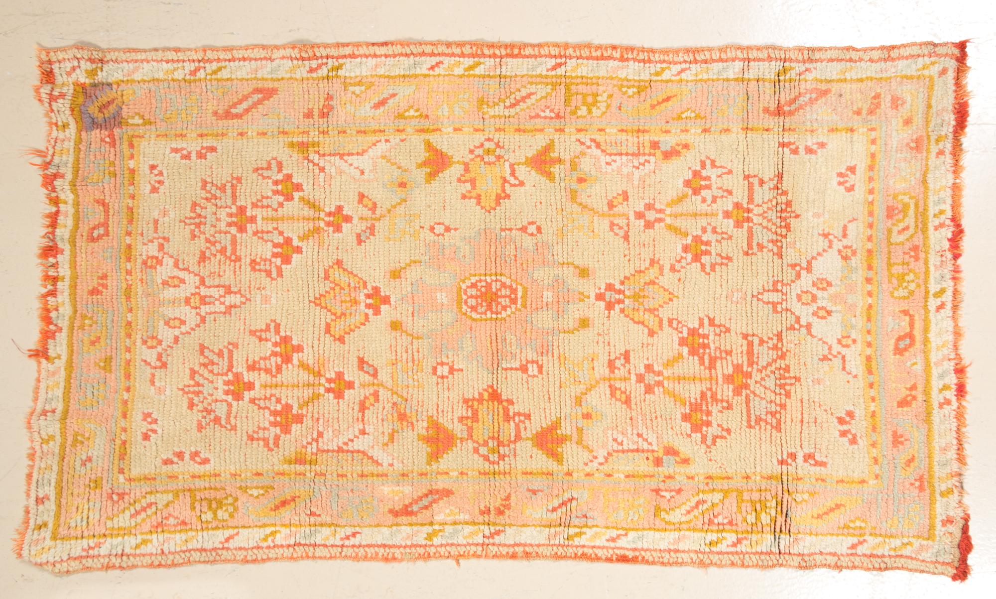 A Northwest Persian Wool Rug 4 feet 10 inches x 3 feet.