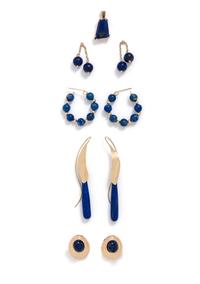 COLLECTION OF YELLOW GOLD AND LAPIS LAZULI JEWELRY