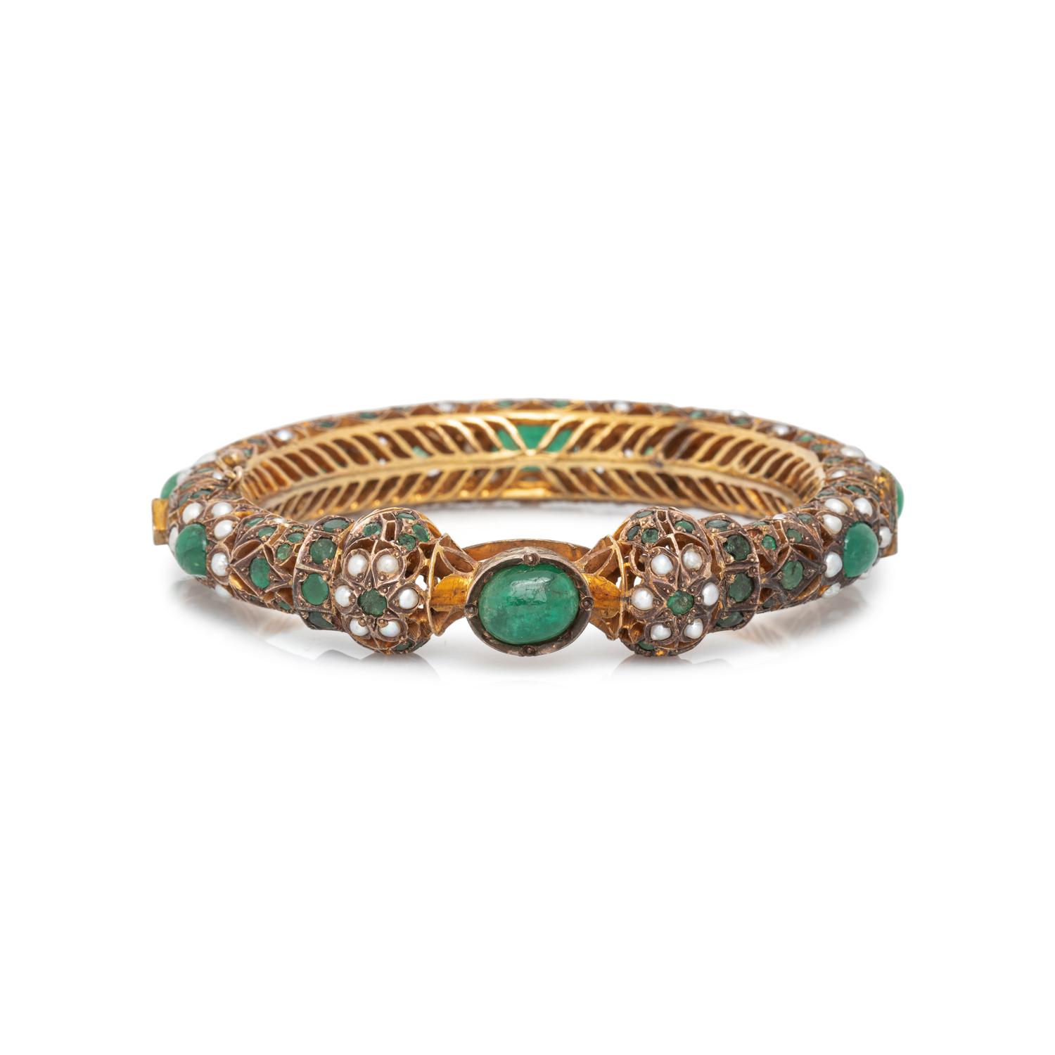 EMERALD AND SEED PEARL BANGLE BRACELET