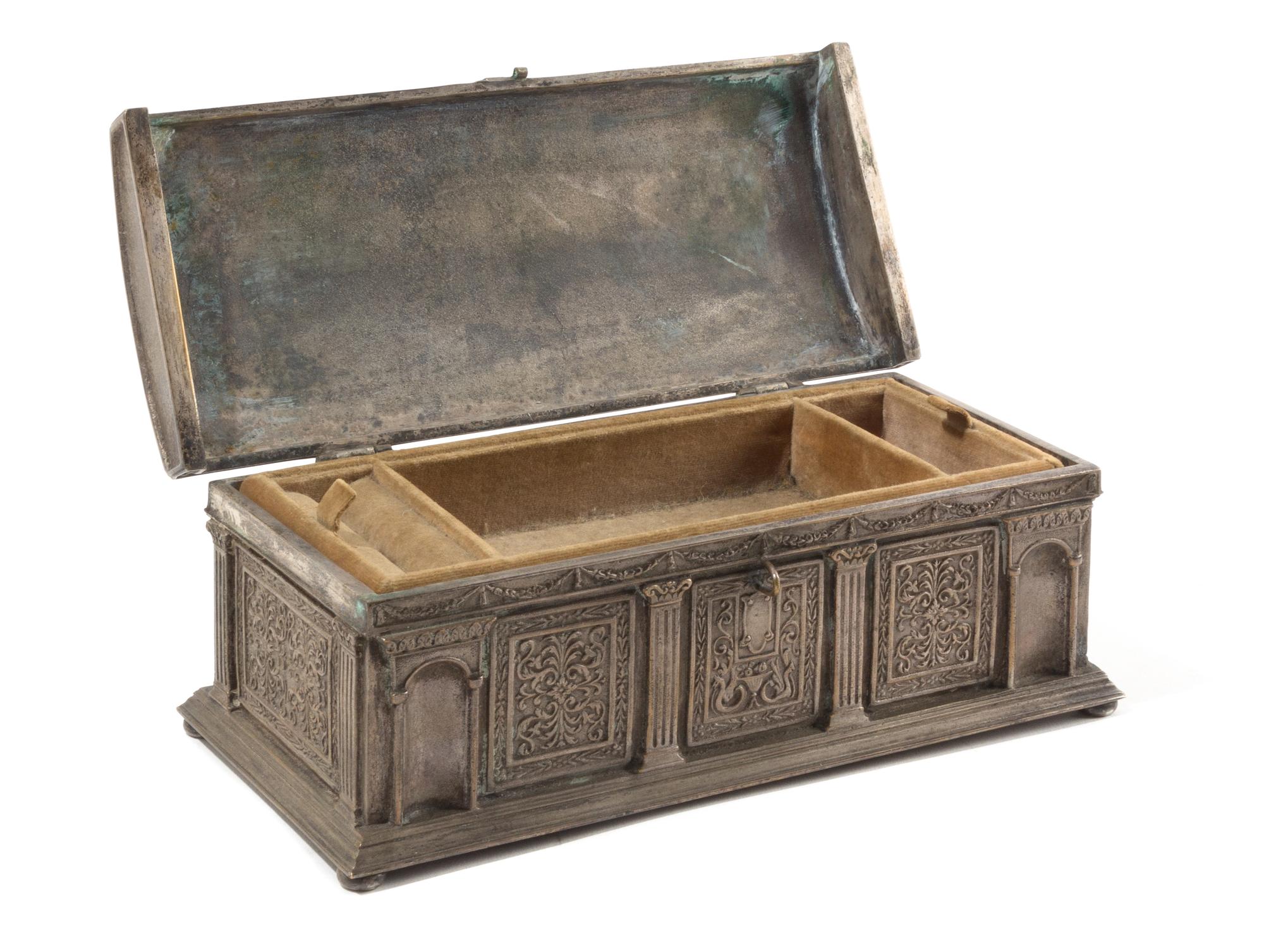 Tiffany Studios, a bronze jewel box (1666)