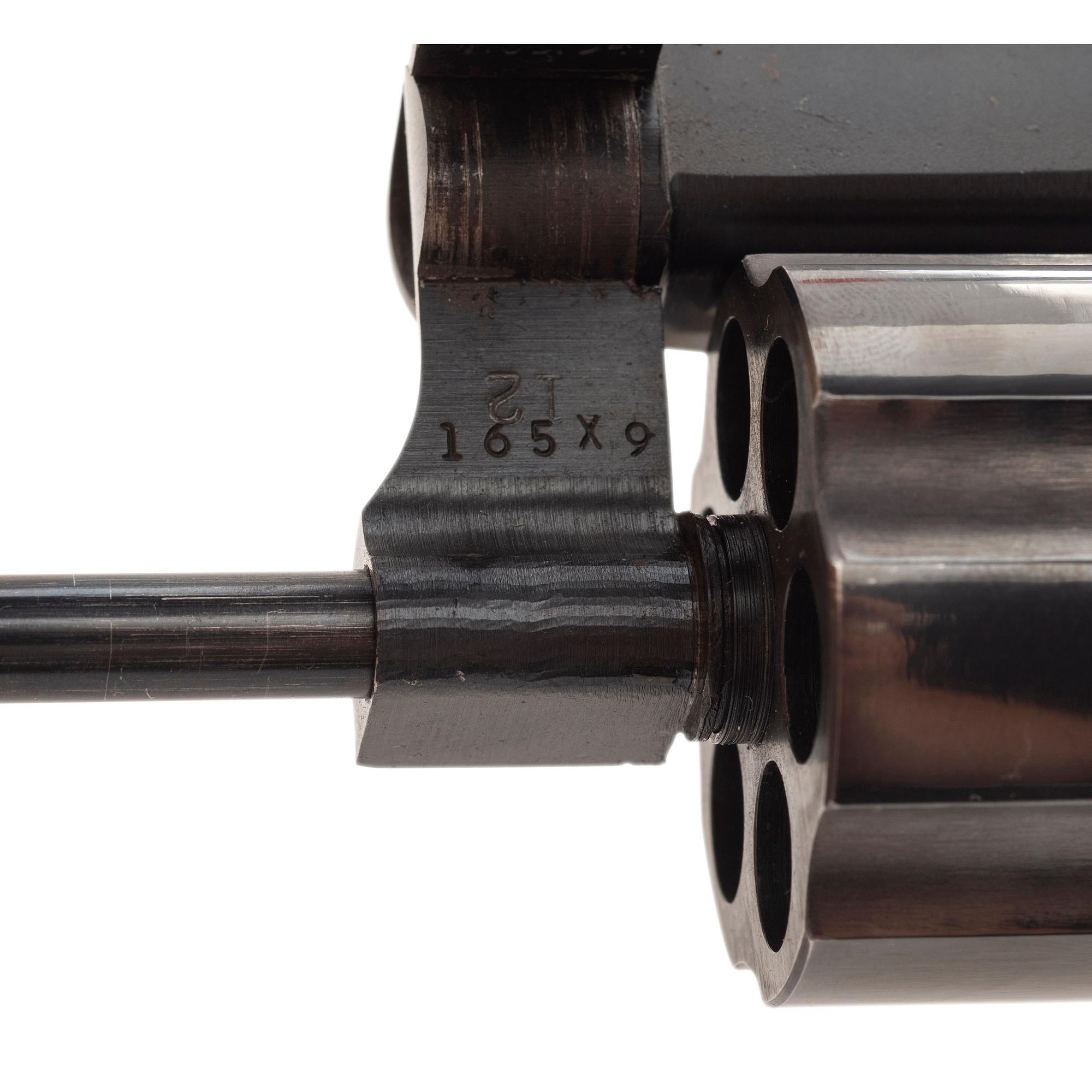 *Smith & Wesson Model 547