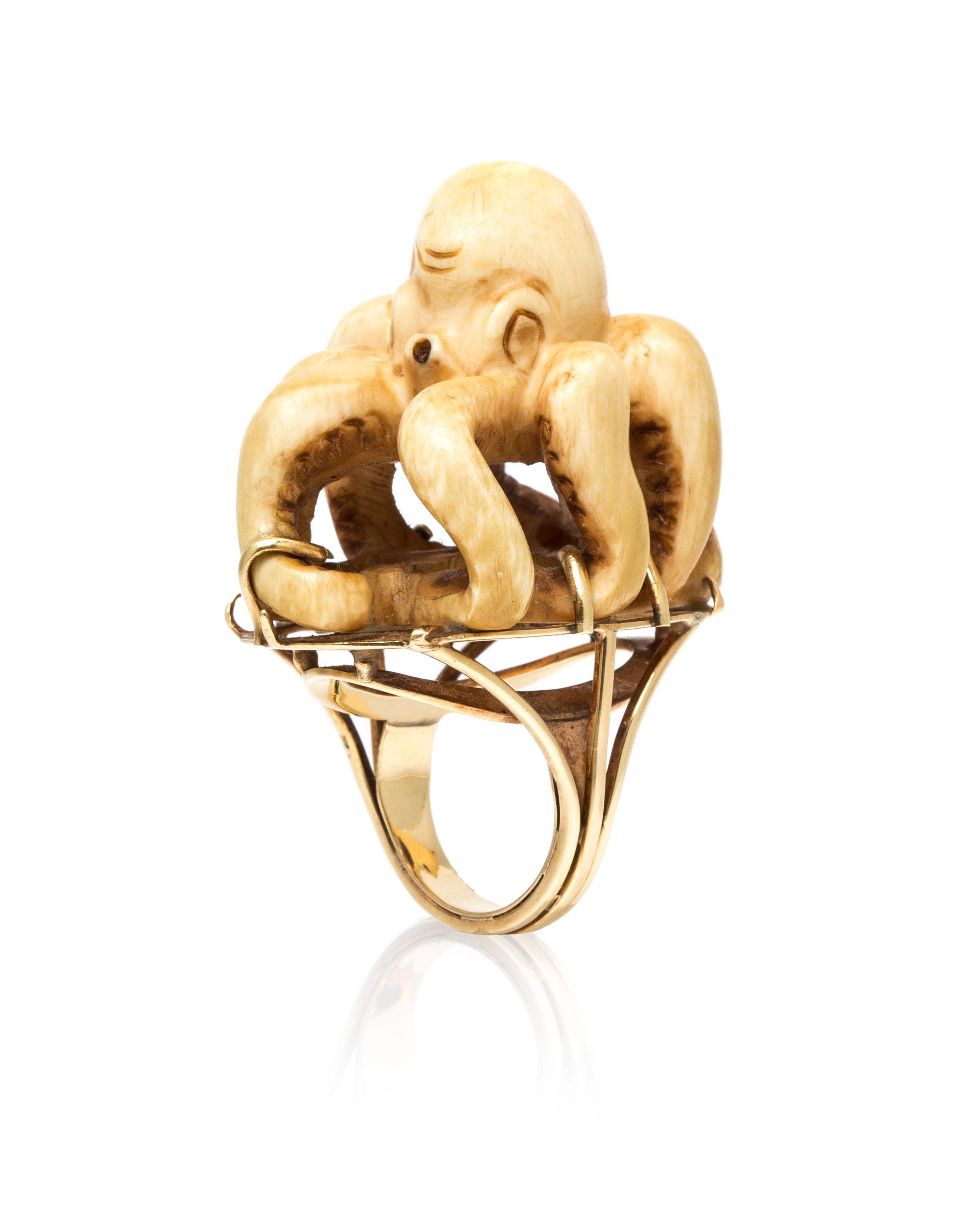 A 14 Karat Yellow Gold and Ox Bone Octopus Netsuke Ring, Bensabott, 16.30 dwts.