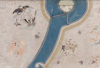A Chinese Embroidered Silk Lady's Robe, 19th Century 清晚期 淺紫地繡花卉紋大襟如意頭女衫