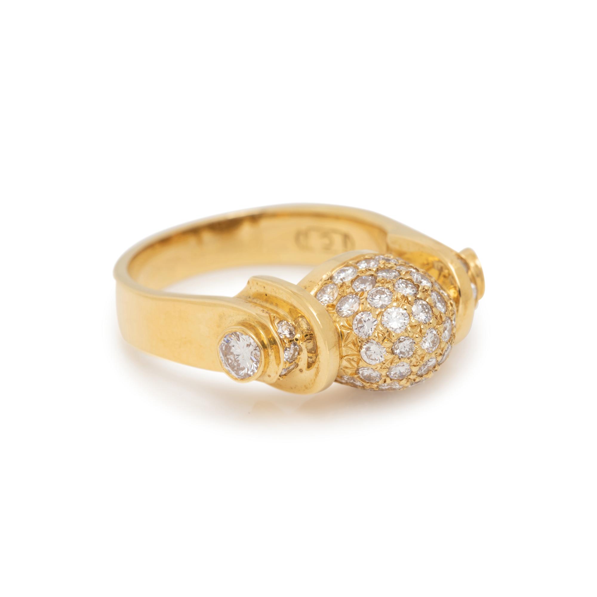 YELLOW GOLD AND DIAMOND RING