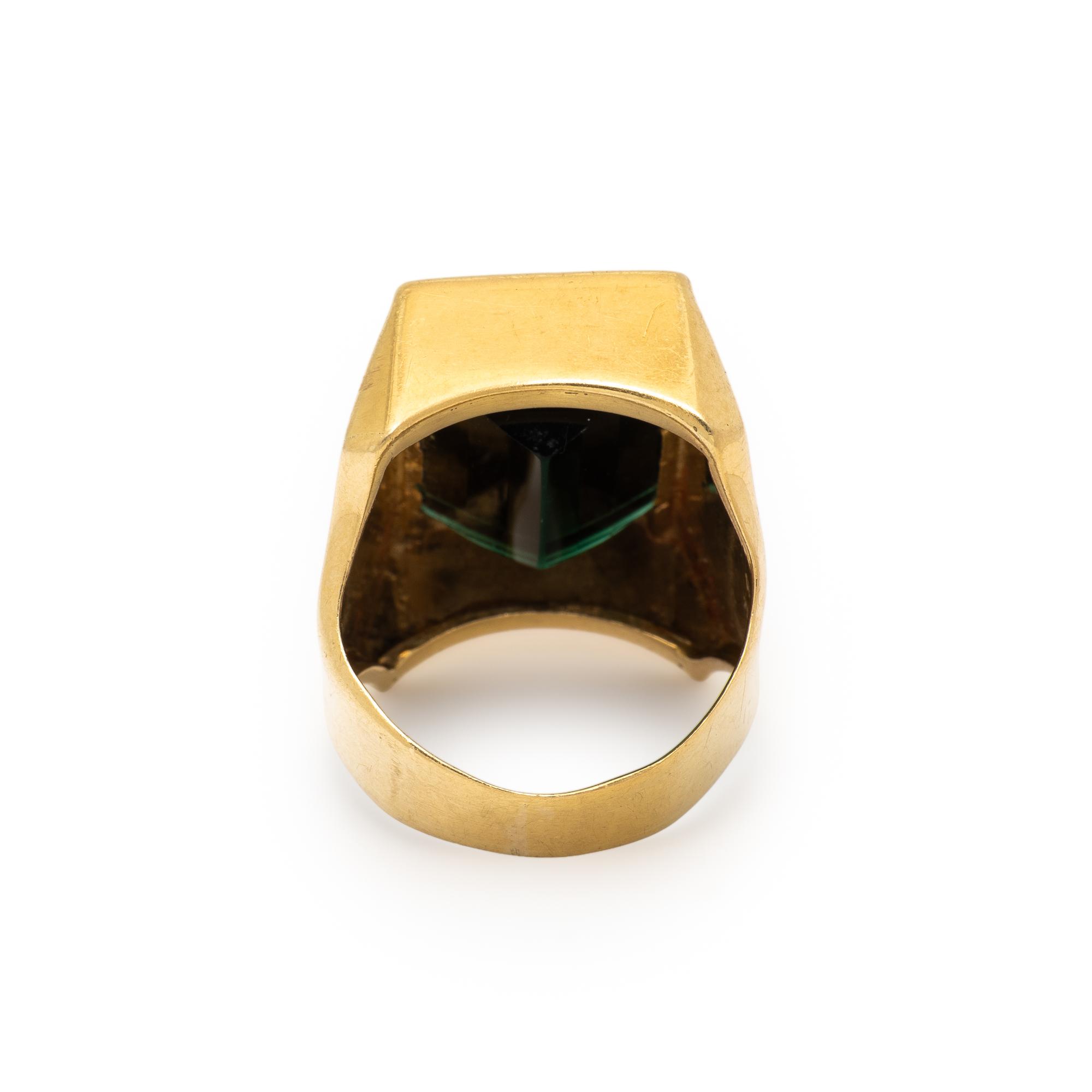 H. STERN, GREEN TOURMALINE AND GOLD RING