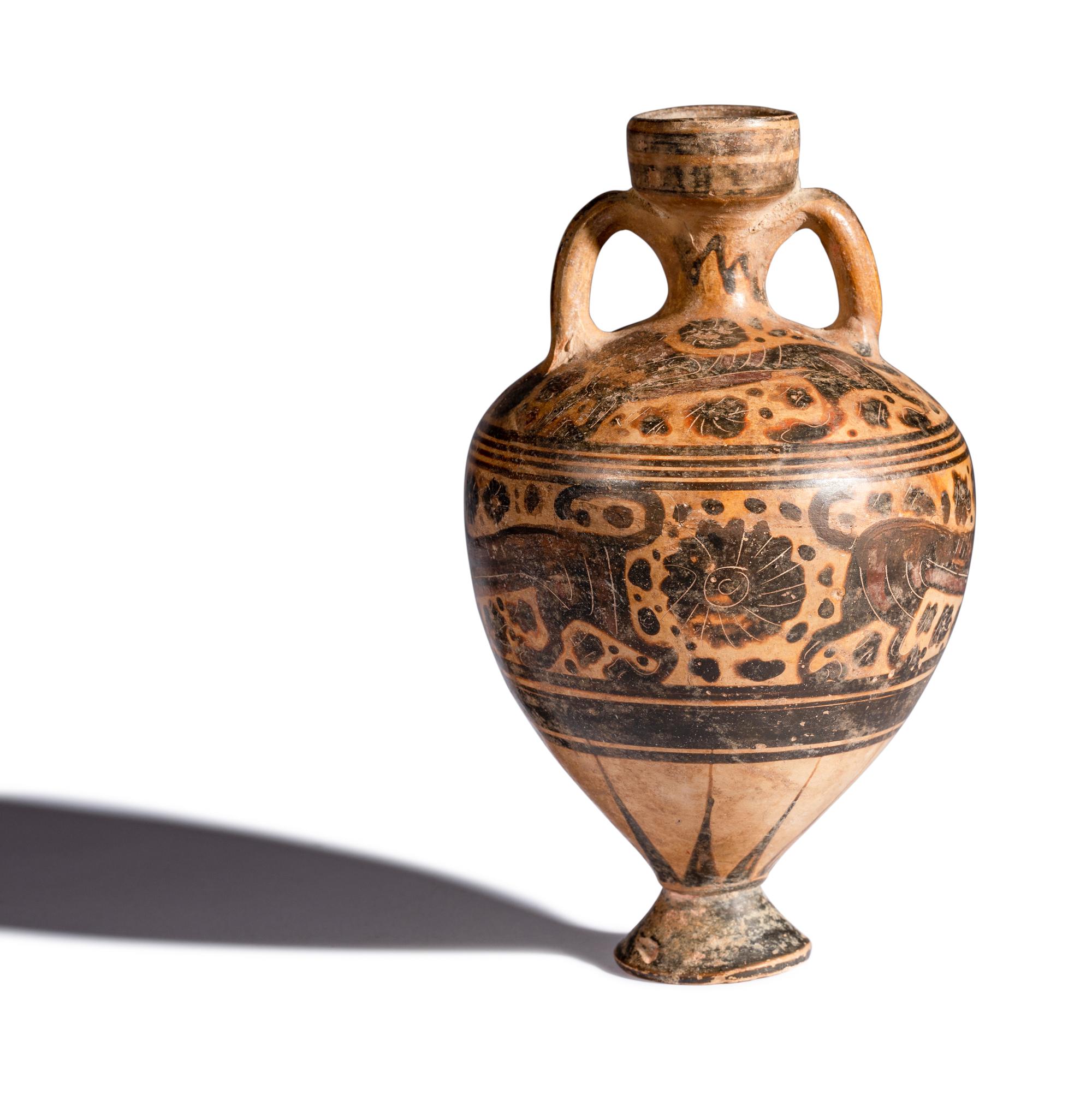 A Corinthian Black-Figured Amphoriskos