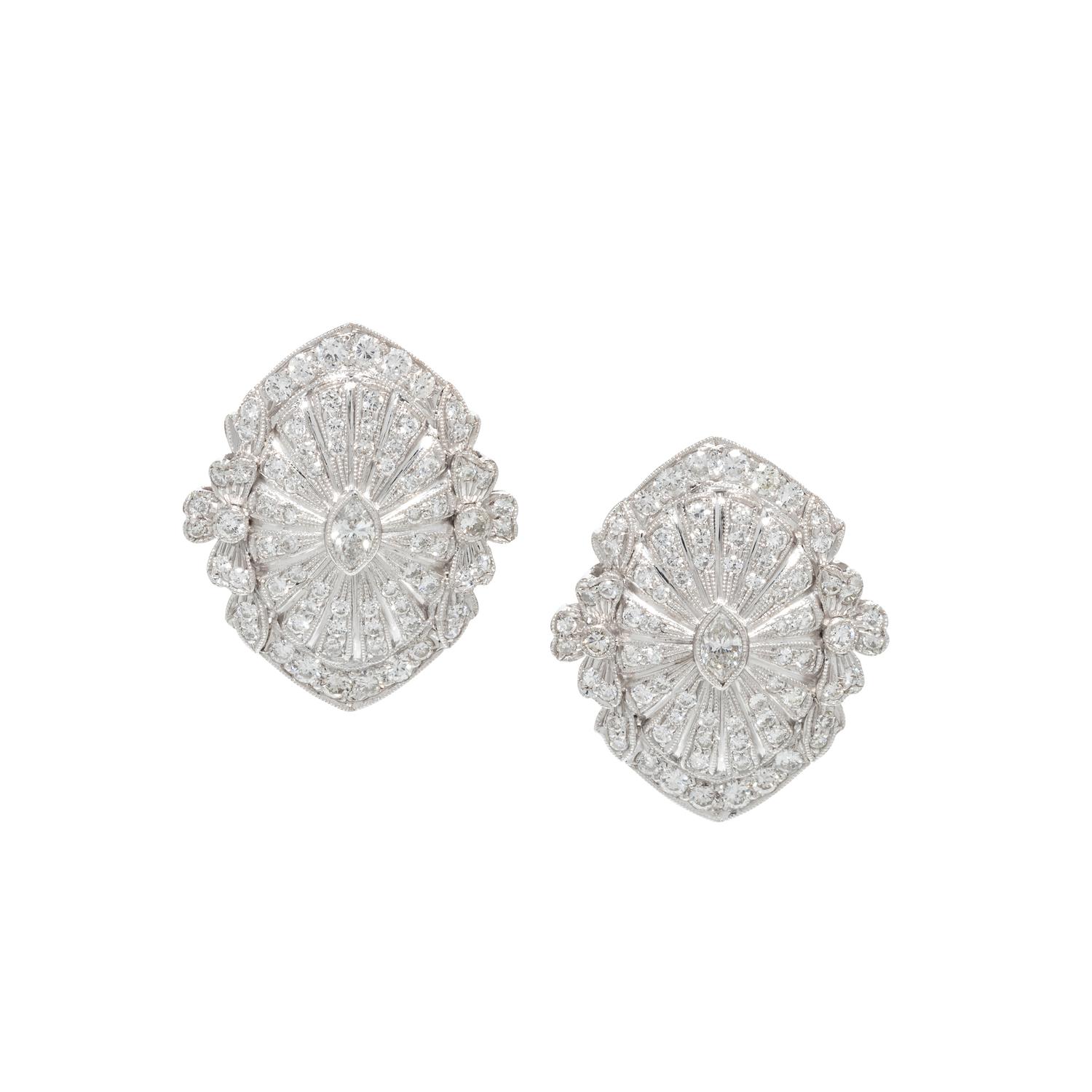 DIAMOND EARCLIPS