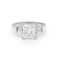 DIAMOND RING