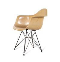 DAR Chair Herman Miller, USA