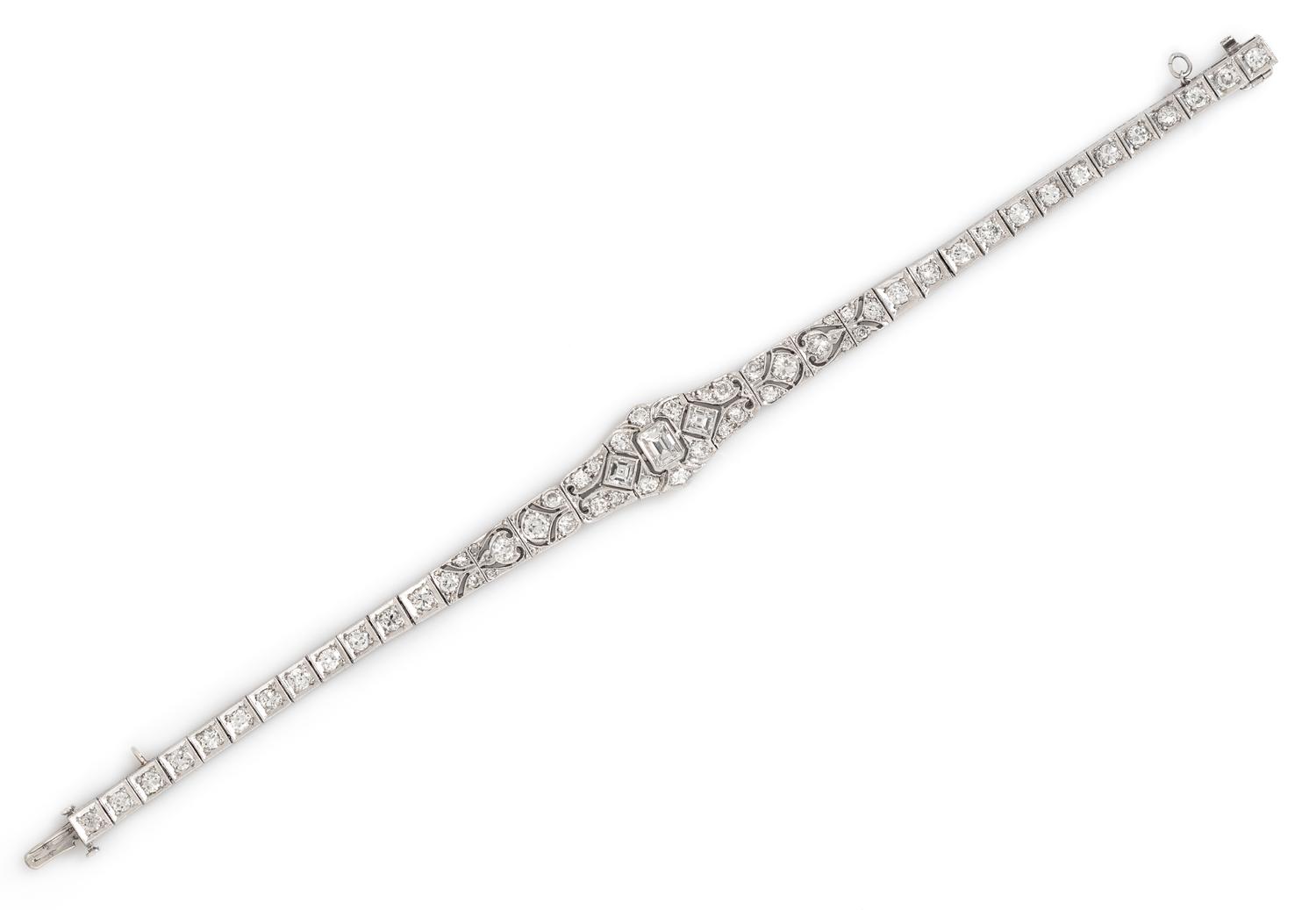 A Platinum and Diamond Bracelet, 10.44 dwts.