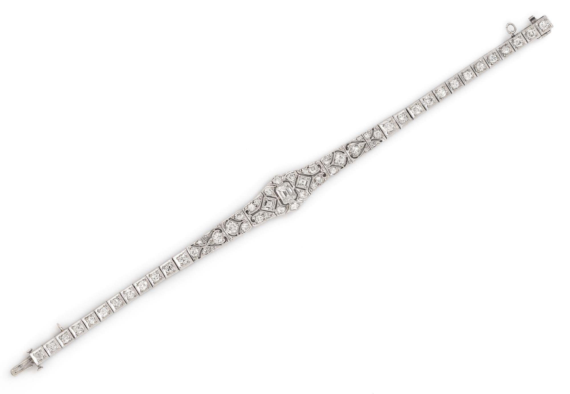 A Platinum and Diamond Bracelet, 10.44 dwts.