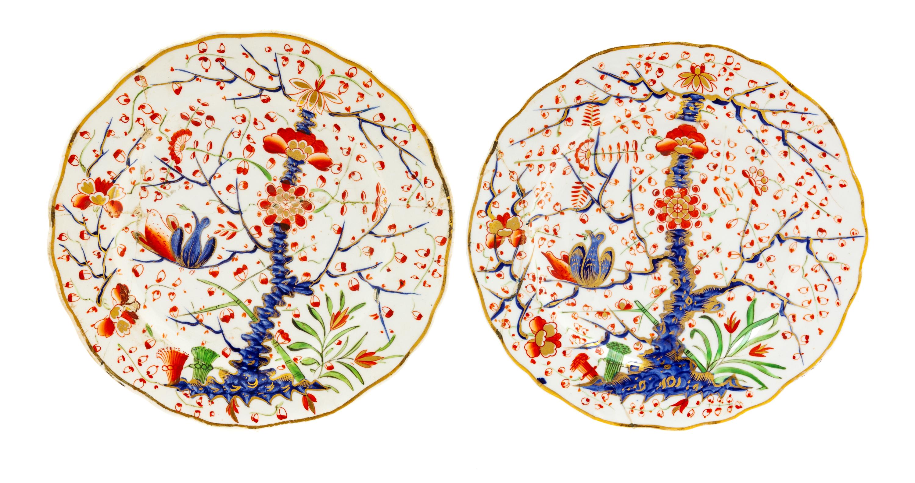 A Pair of Imari Style Porcelain Plates Diameter 10 inches. — 19TH CENTURY