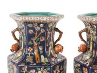 A Pair of Chinese Export Porcelain Vases