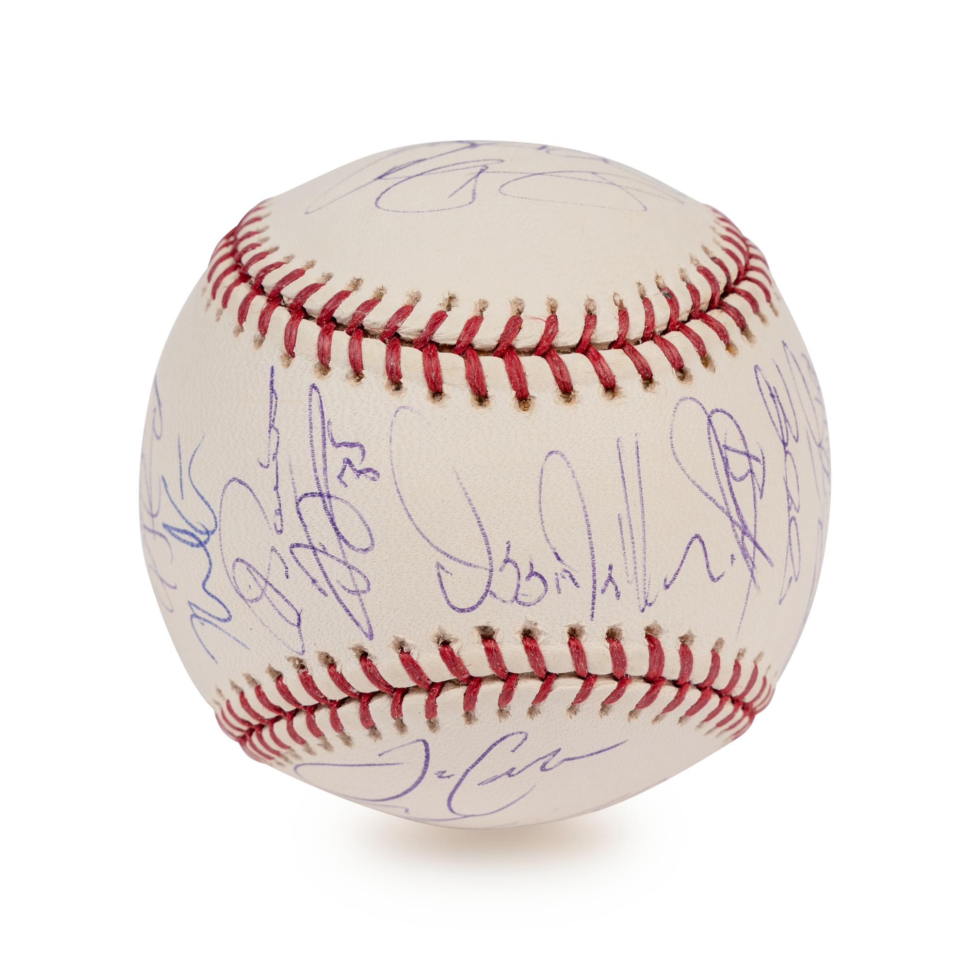 A 2005 Chicago White Sox World Series Champion Team Signed Autograph Baseball / 25 Signatures (PSA Letter)