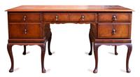 A George II Style Inlaid Mahogany Desk Height 30 x width 58 x depth 32 inches. — 19TH CENTURY
