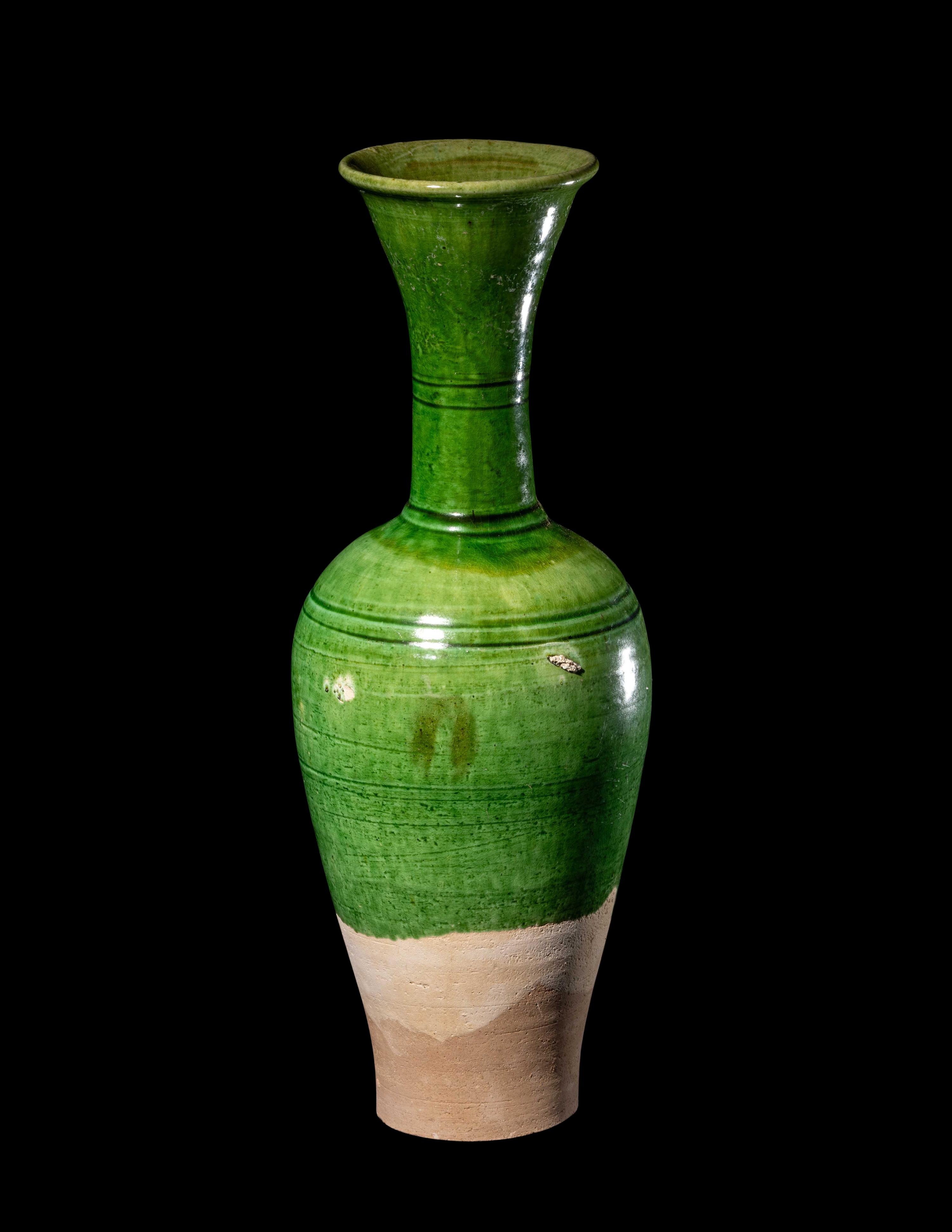 A Chinese Green Glazed Vase
