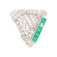 ART DECO, EMERALD AND DIAMOND CLIP BROOCH
