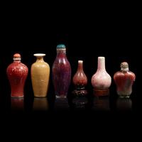 Six Chinese Monochrome Glazed Porcelain Snuff Bottles, 20th Century 近代 单色釉瓷烟壶六支