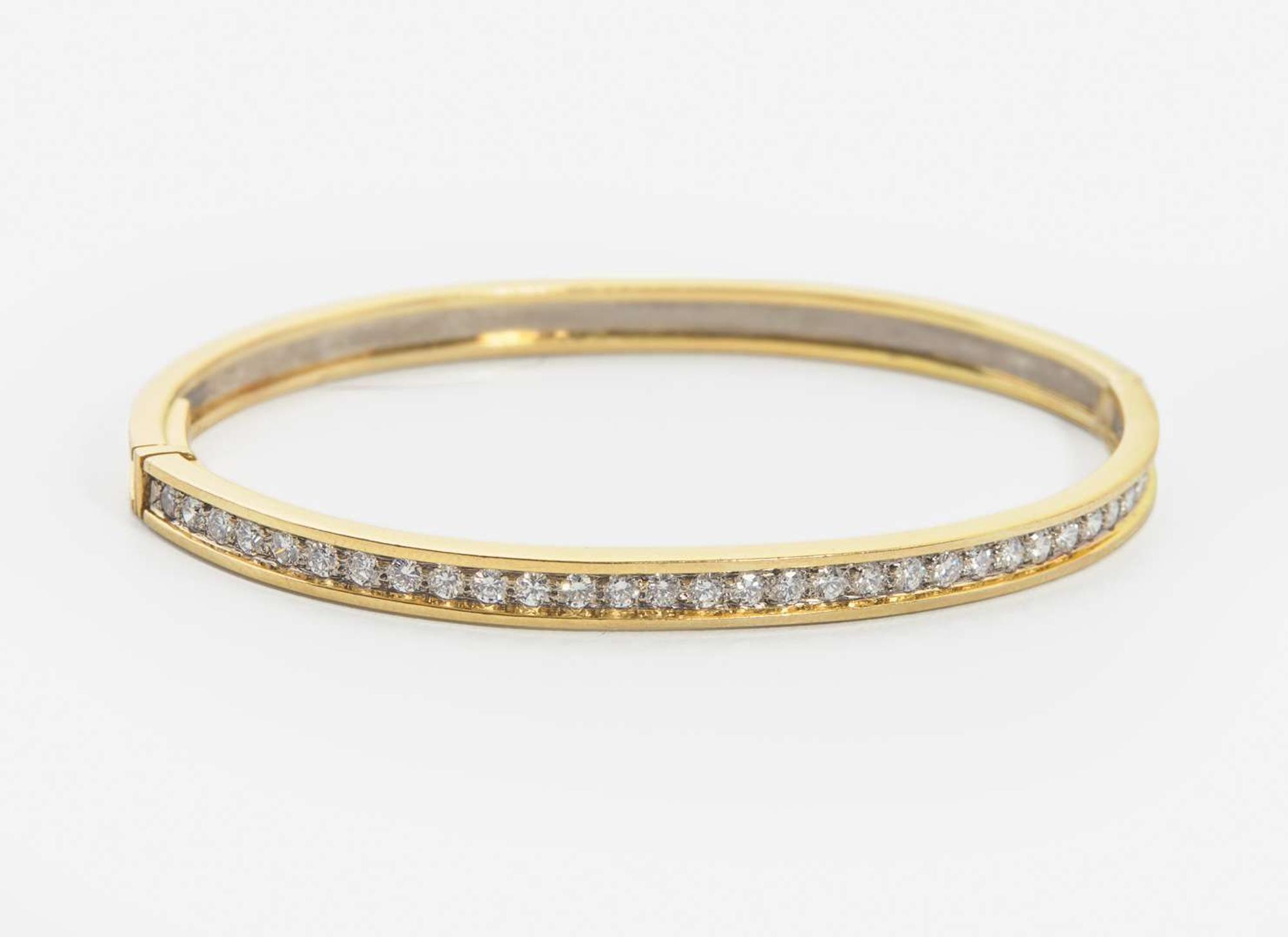 An 18K Yellow Gold and Diamond Bracelet