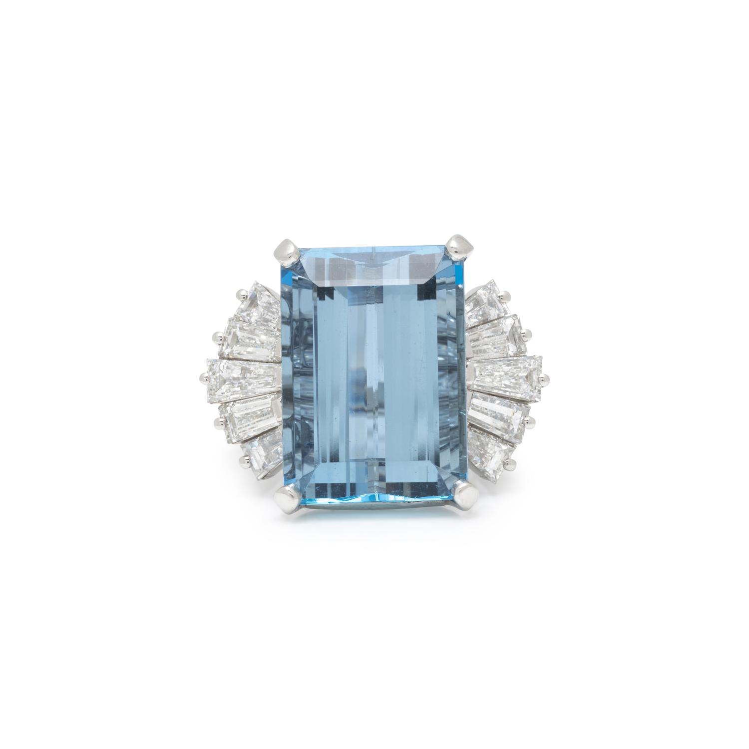 OSCAR HEYMAN, AQUAMARINE AND DIAMOND RING