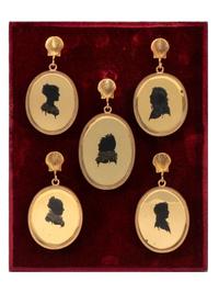 Five Verre Eglomise Family Silhouette Portraits
