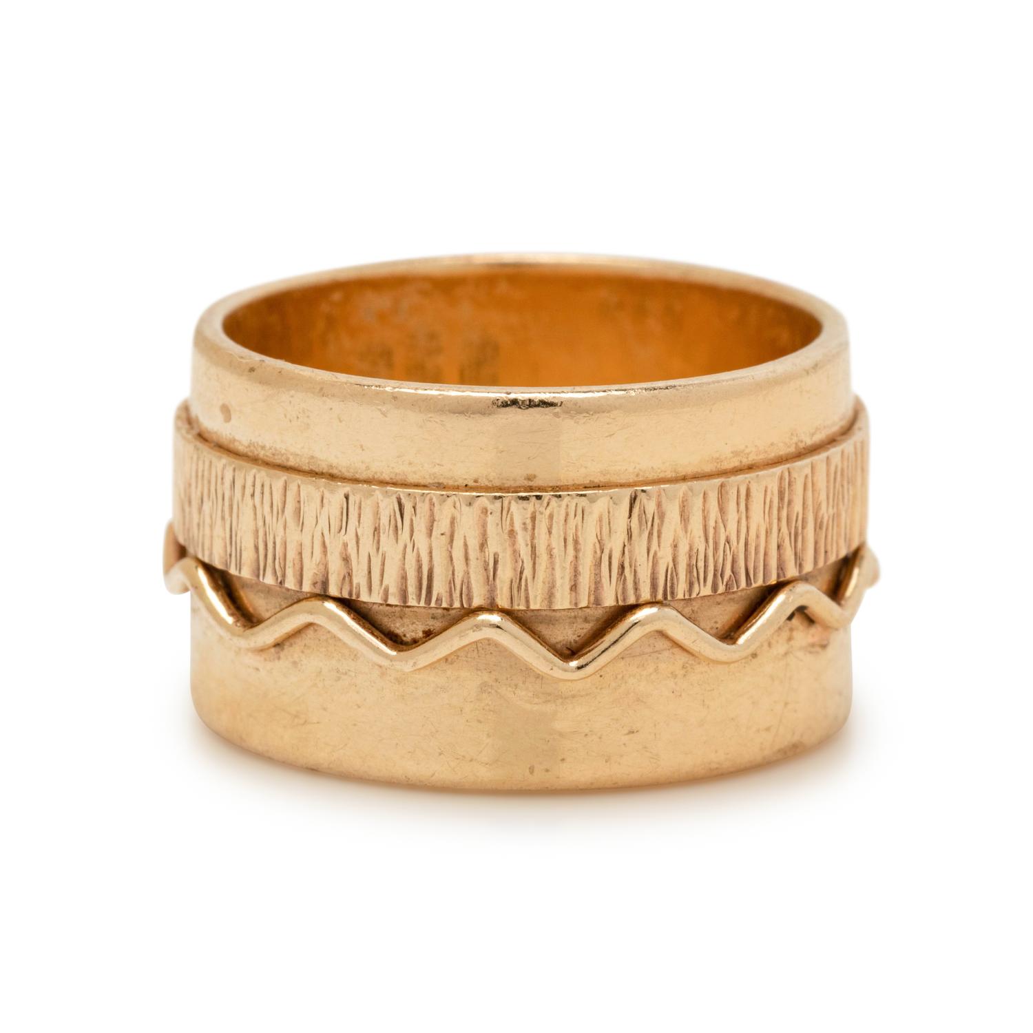 YELLOW GOLD RING