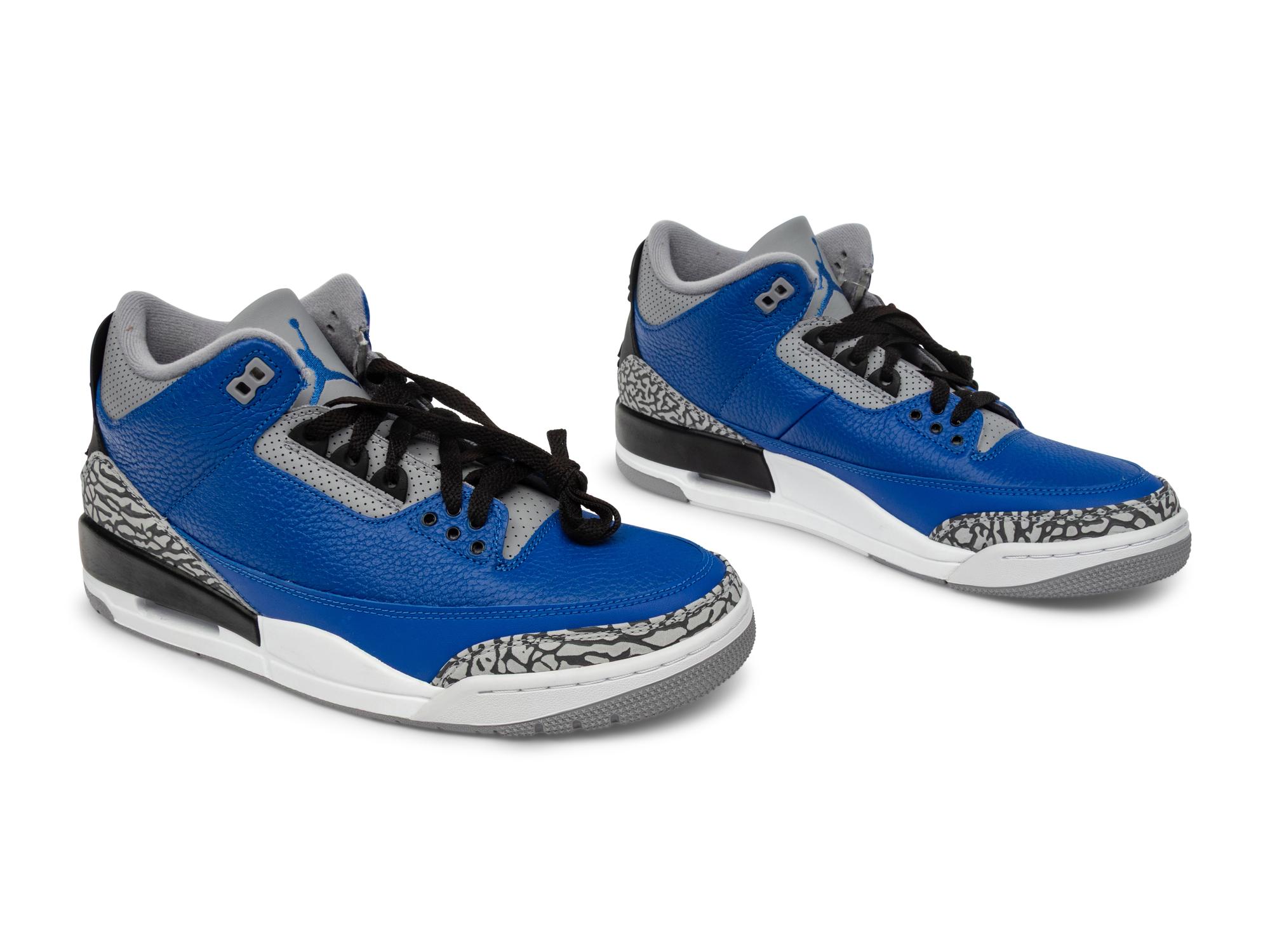 Jordan 3 Retro Varsity Royal (DS)