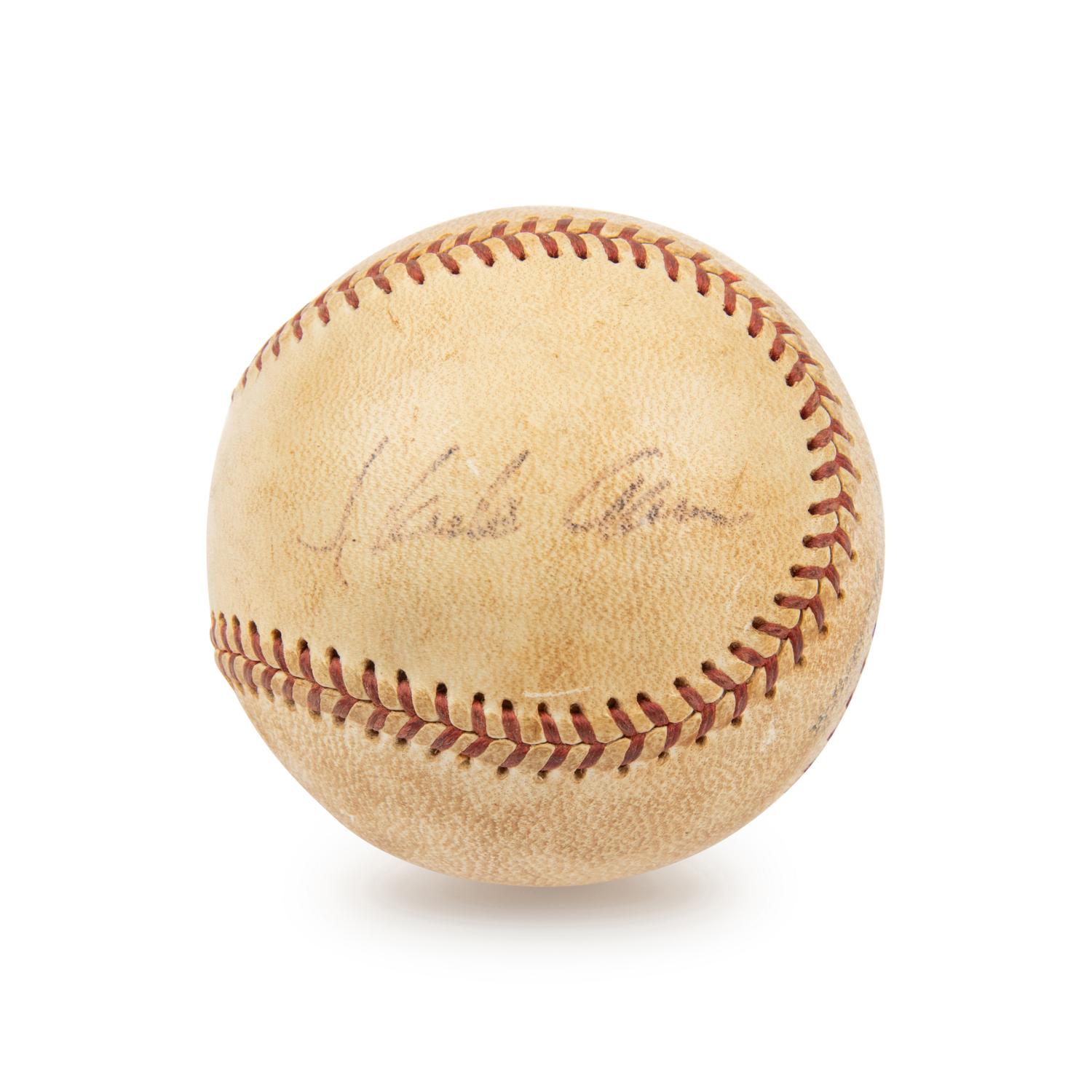 A Hank Aaron Single Signed Autograph Baseball - Vintage Signature (Beckett Authentication Services Letter)