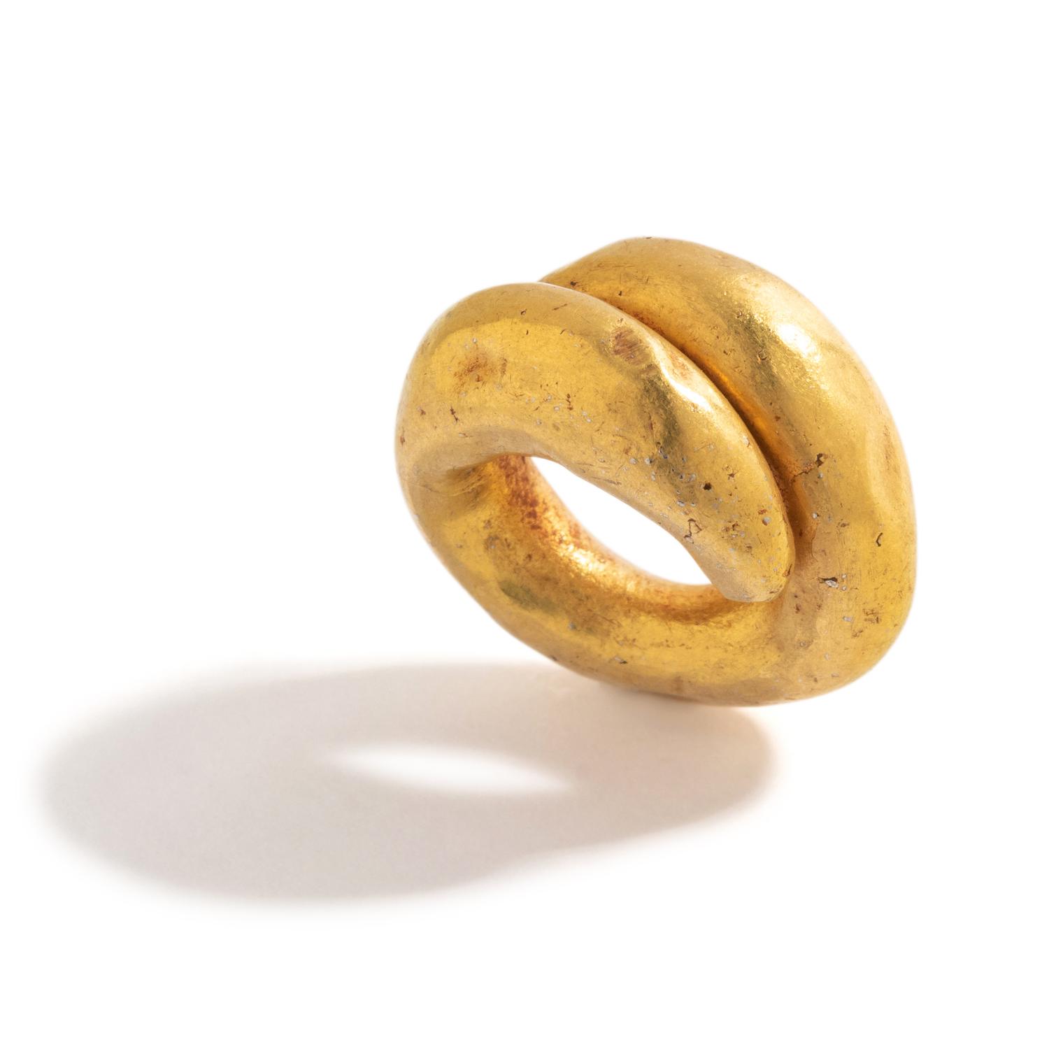 An Achaemenid Gold Hair Ring
