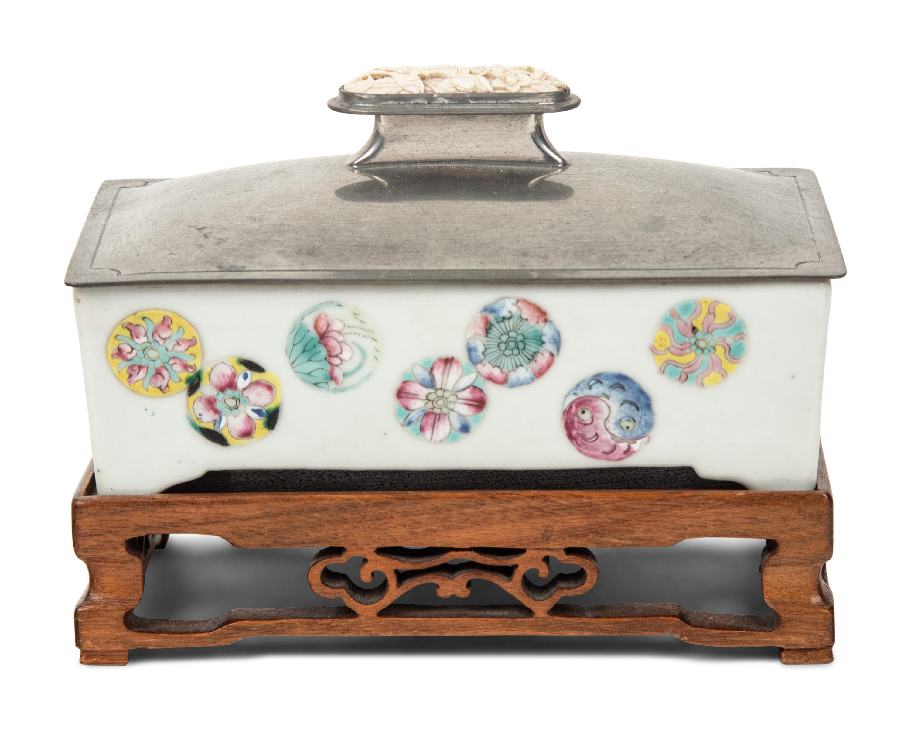 A Pair of Small Chinese Crackle Glazed Sancai Porcelain Fish Bowls and A Famille Rose Porcelain Planter