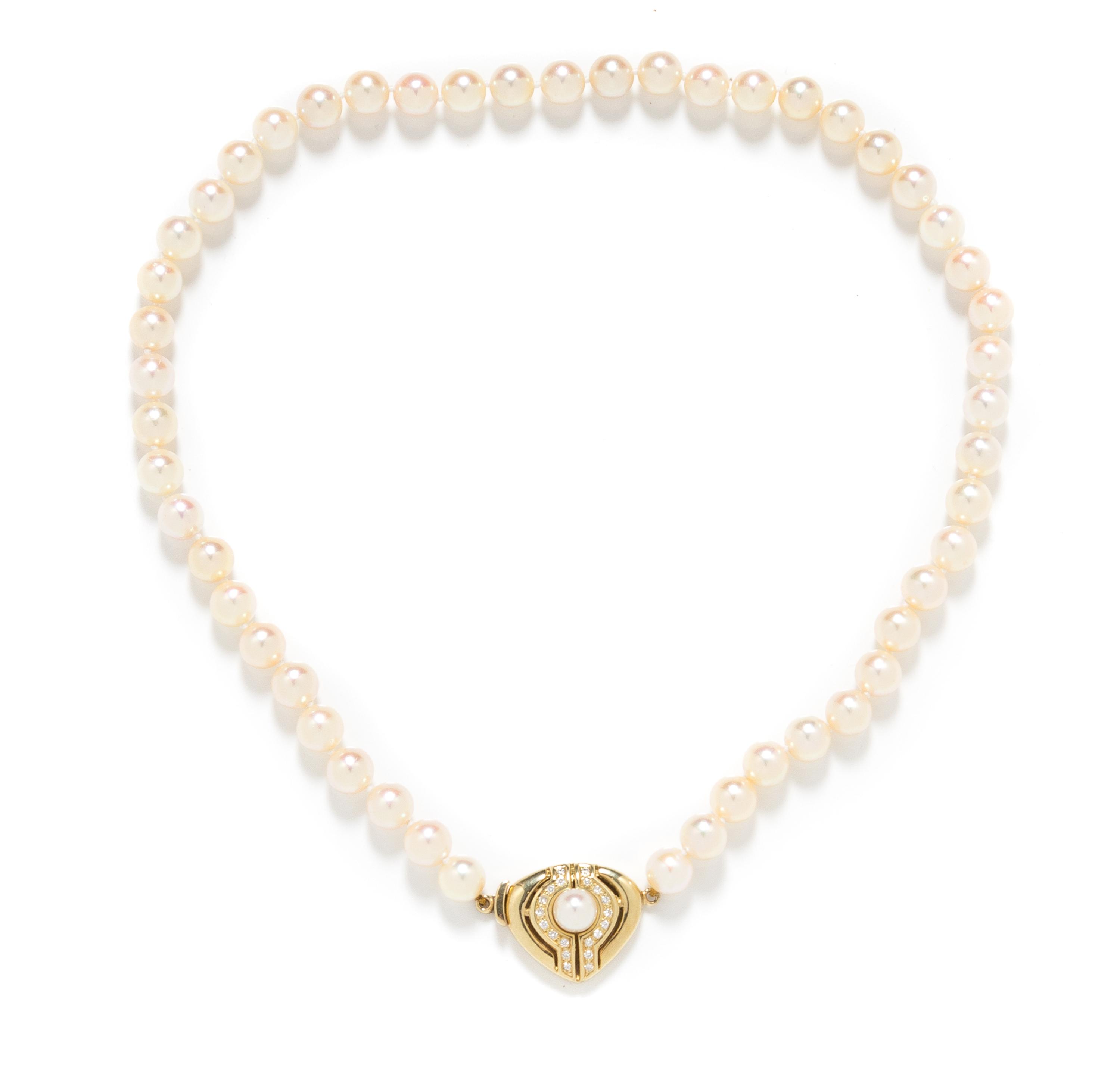 A 14 Karat Yellow Gold, Diamond and Cultured Pearl Necklace, 32.20 dwts.