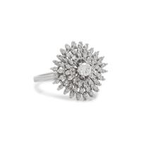 WHITE GOLD AND DIAMOND COCKTAIL RING