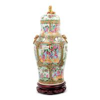 A Chinese Export Rose Medallion Porcelain Covered Vase