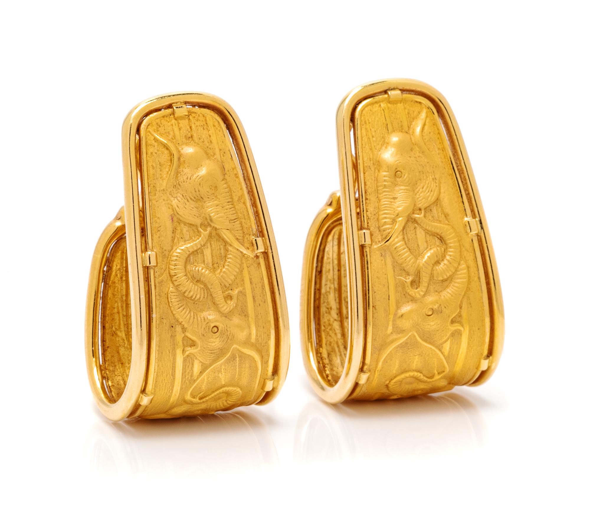 A Pair of 18 Karat Yellow Gold Elephant Motif Earclips, Carrera y Carrera, 15.50 dwts.