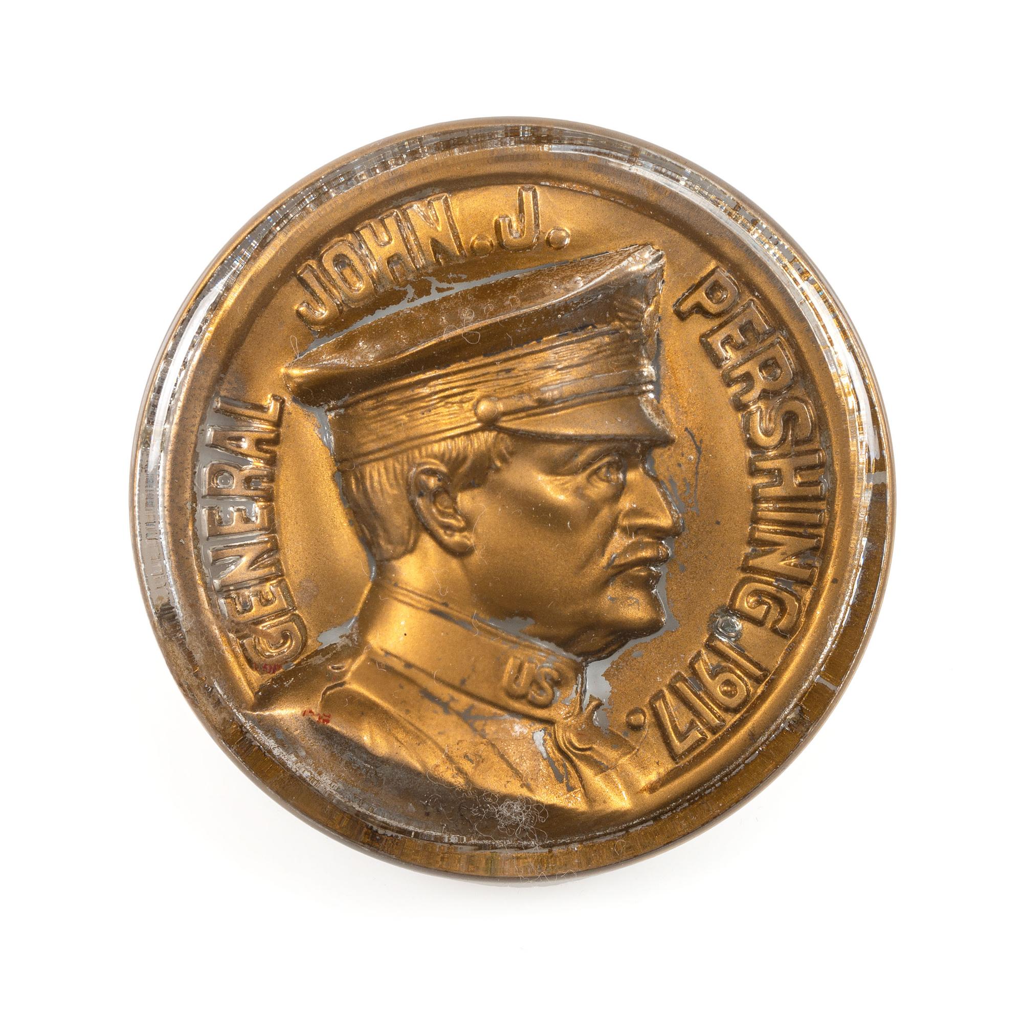 [MILITARIA]. Collection of over 75 late 19th-early 20th century medals, pinbacks, and souvenirs, with books and Civil War ephemera, including: