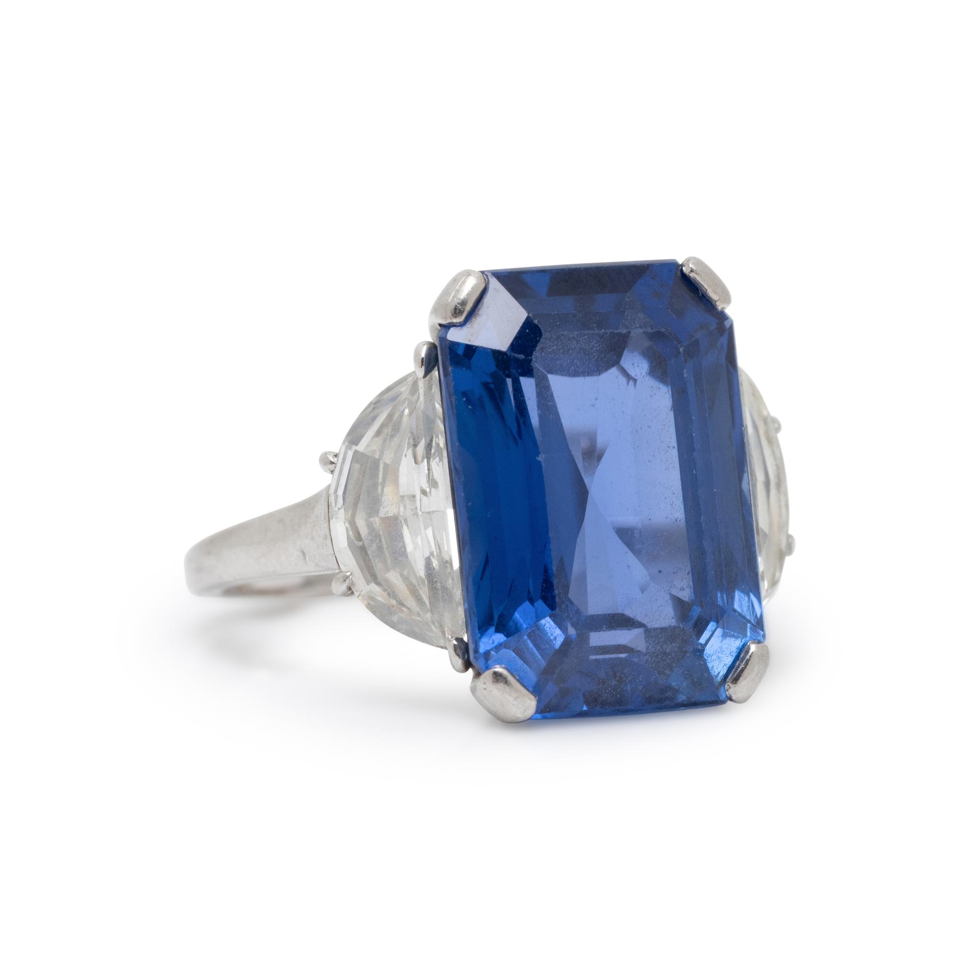 CEYLON SAPPHIRE AND DIAMOND RING