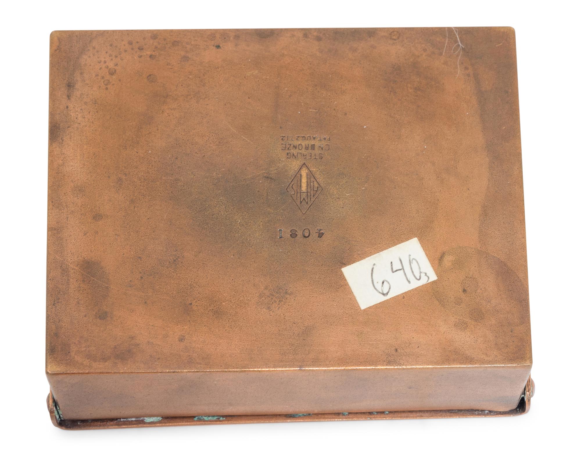 Hinged Box, model 4081