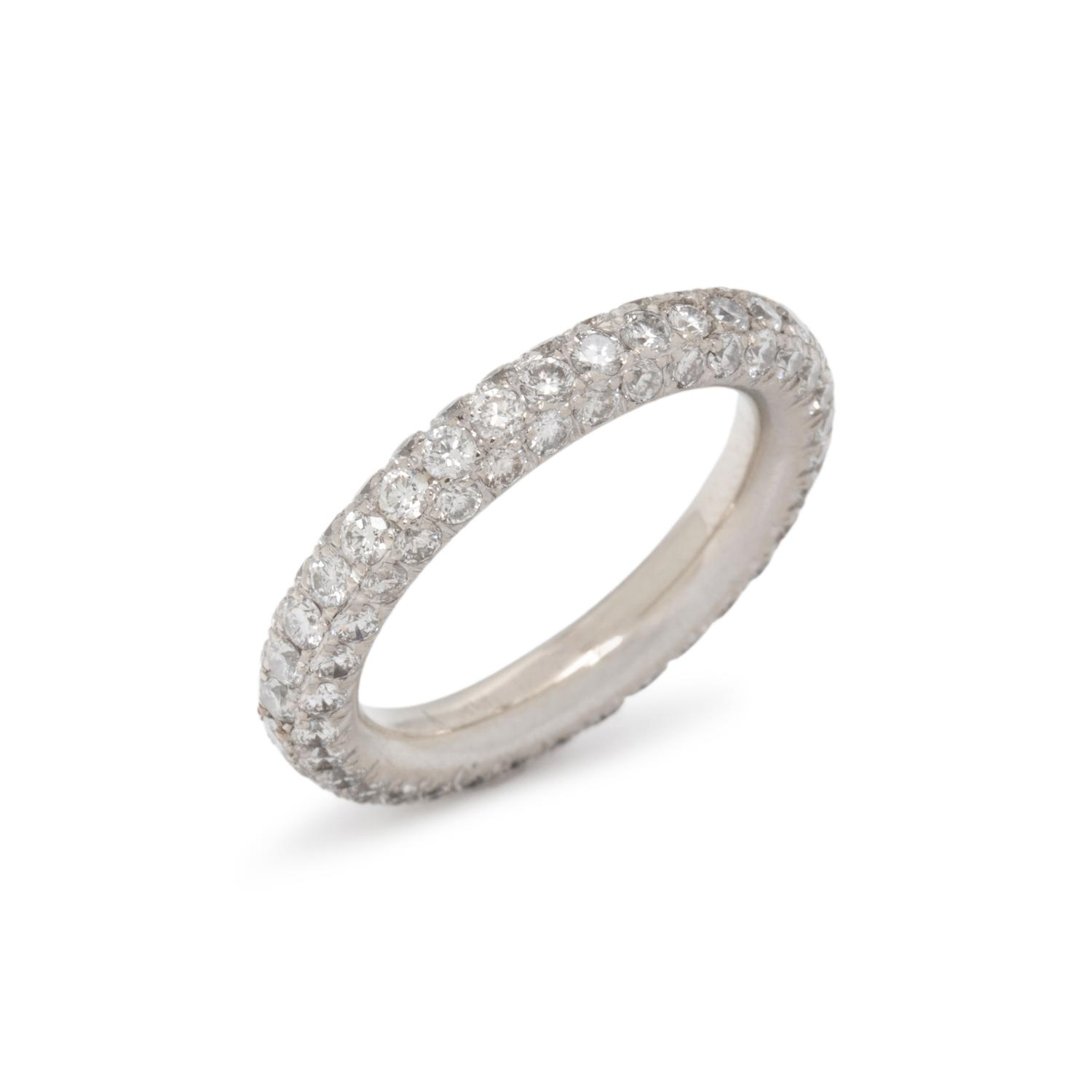 DIAMOND AND WHITE GOLD BAND