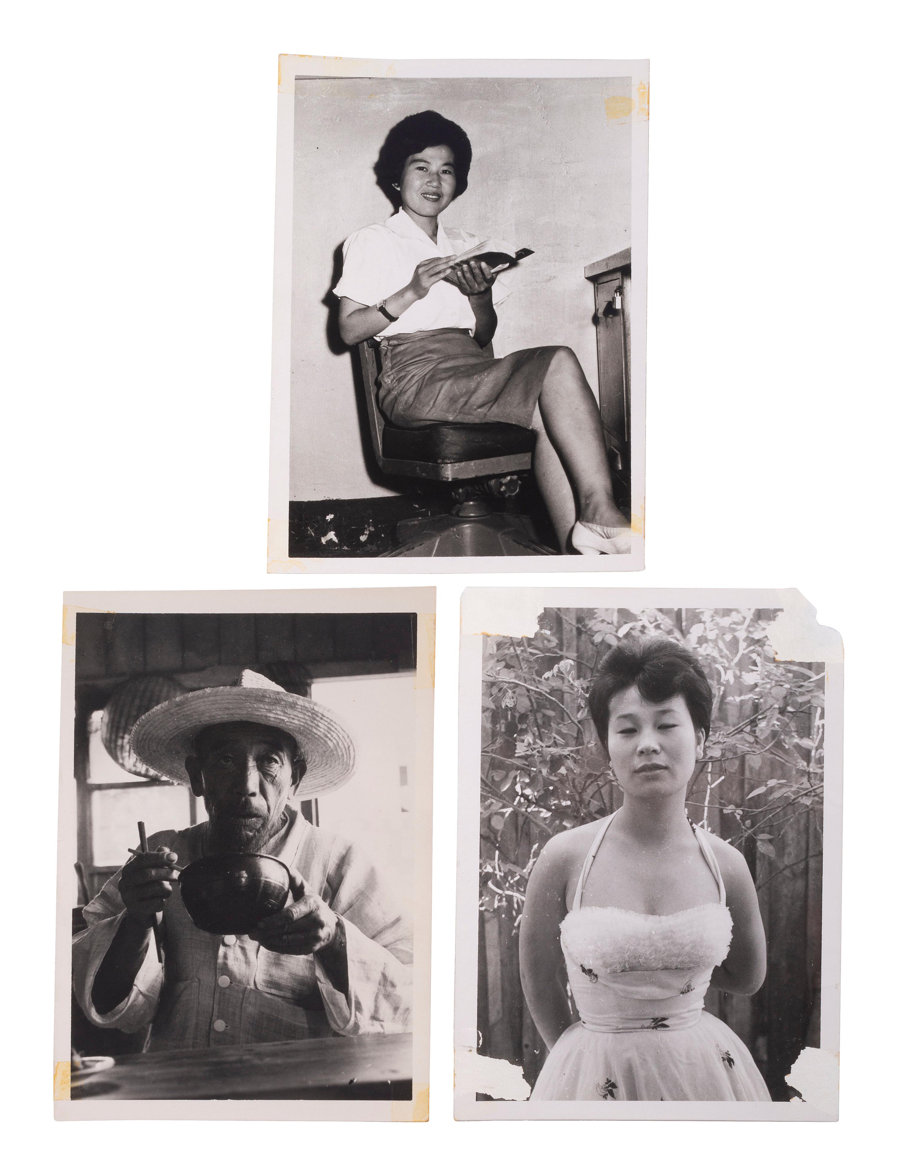 [KOREAN WAR]. Album containing photographs taken in Korea, incl. soldiers and local subjects.